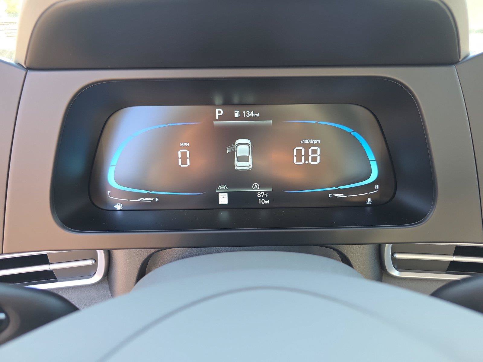 New 2026 Hyundai Elantra SE FWD image 13