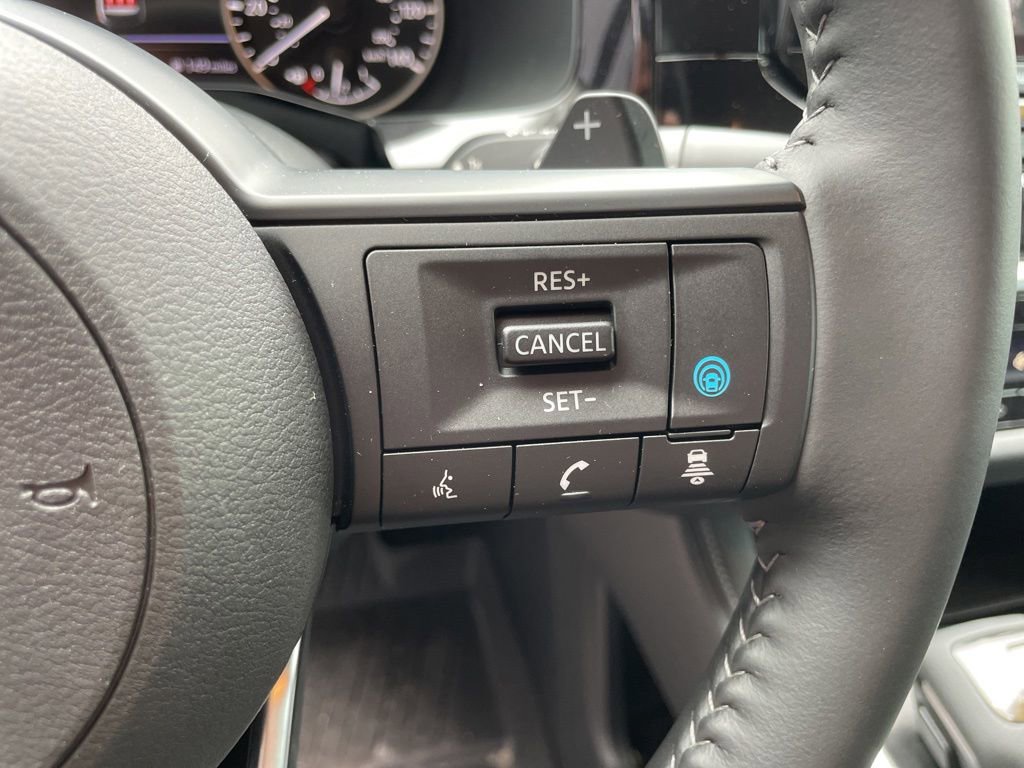 Used 2025 Nissan Pathfinder SV w/ Cargo Package AWD/4WD image 46