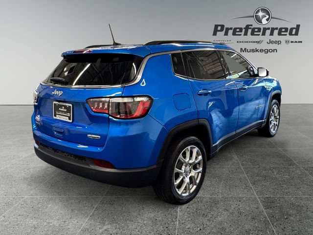 Used 2023 Jeep Compass Latitude AWD/4WD image 17