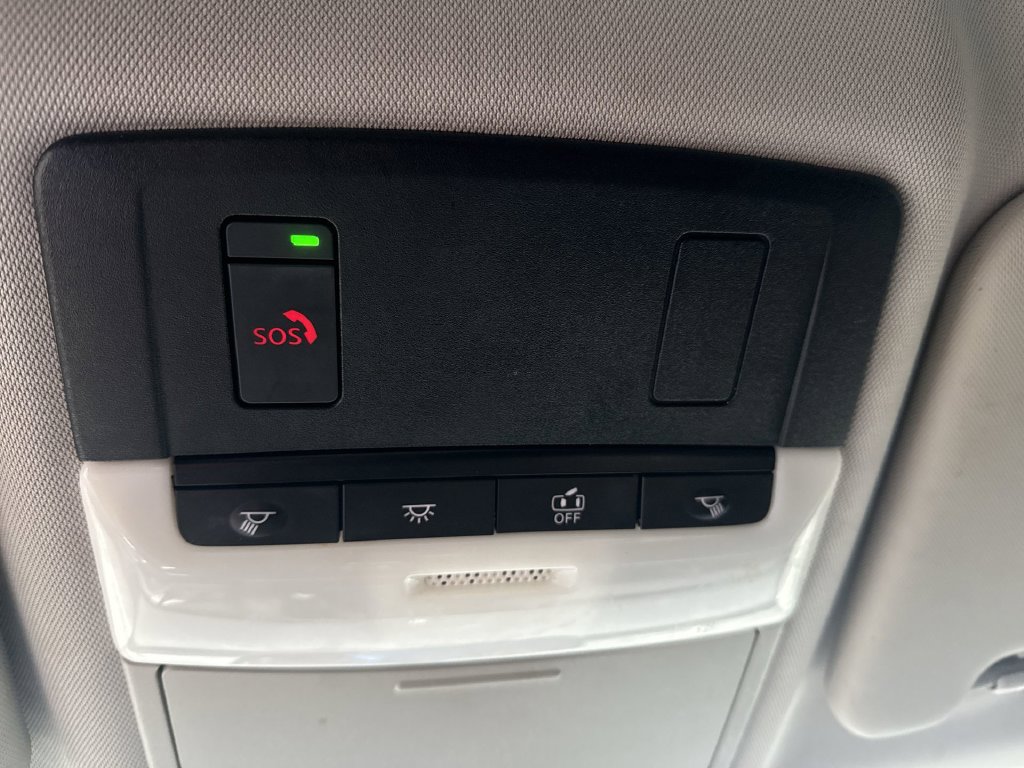 Used 2023 Mitsubishi Outlander ES AWD/4WD image 35