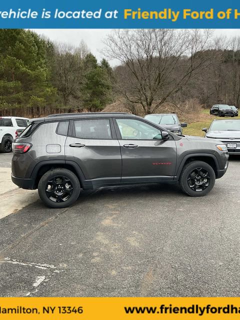 Used 2023 Jeep Compass Trailhawk w/ Trailhawk Elite Group AWD/4WD image 9