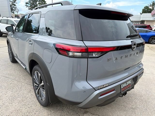 New 2026 Nissan Pathfinder Platinum FWD image 8