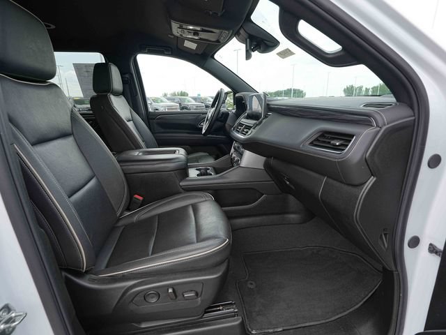 Used 2024 GMC Yukon SLT AWD/4WD image 23