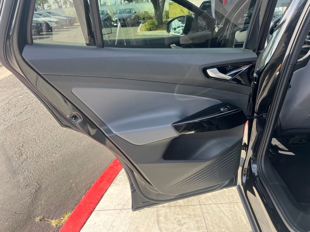 Used 2022 Volkswagen ID.4 Pro image 63