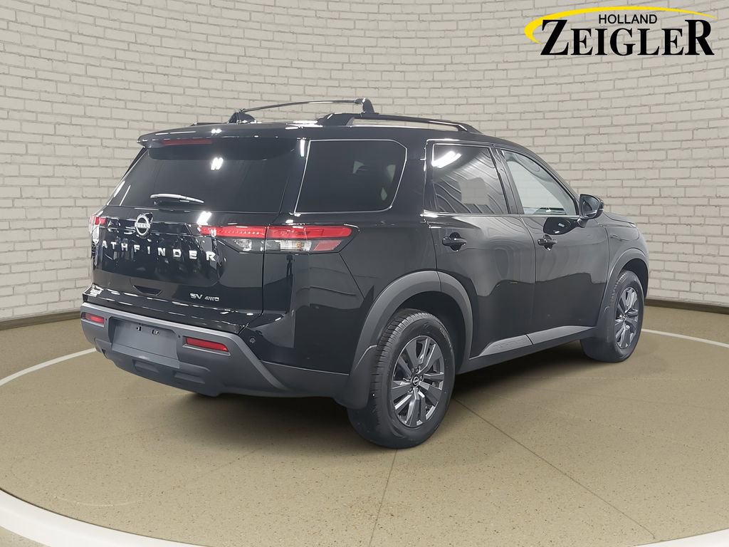 Used 2024 Nissan Pathfinder SV w/ Cargo Package image 5