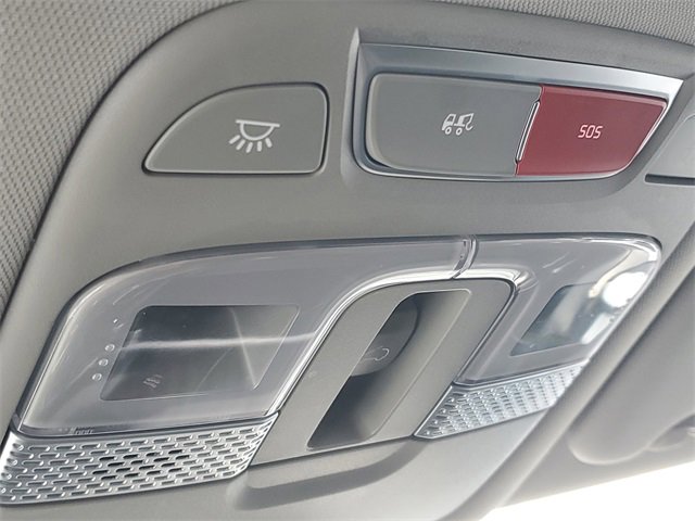 Used 2023 Kia Telluride AWD image 32