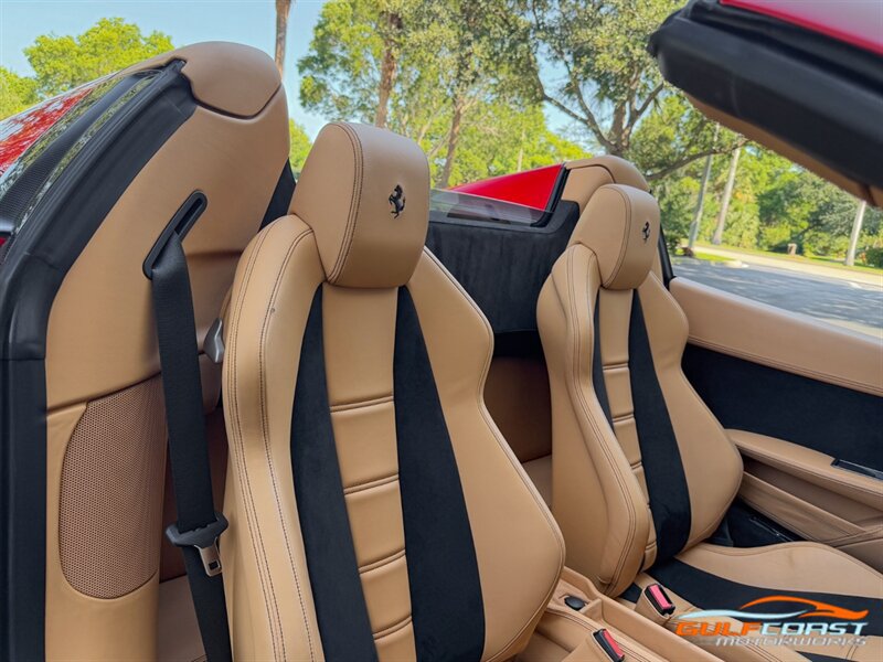 Used 2014 Ferrari 458 Spider RWD image 30