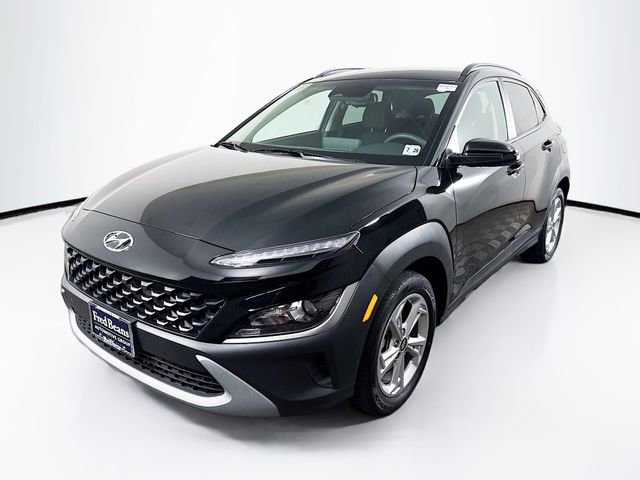 Certified 2023 Hyundai Kona SEL AWD/4WD image 4
