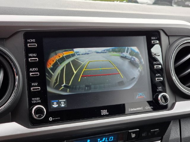 Used 2023 Toyota Tacoma Limited AWD/4WD image 33
