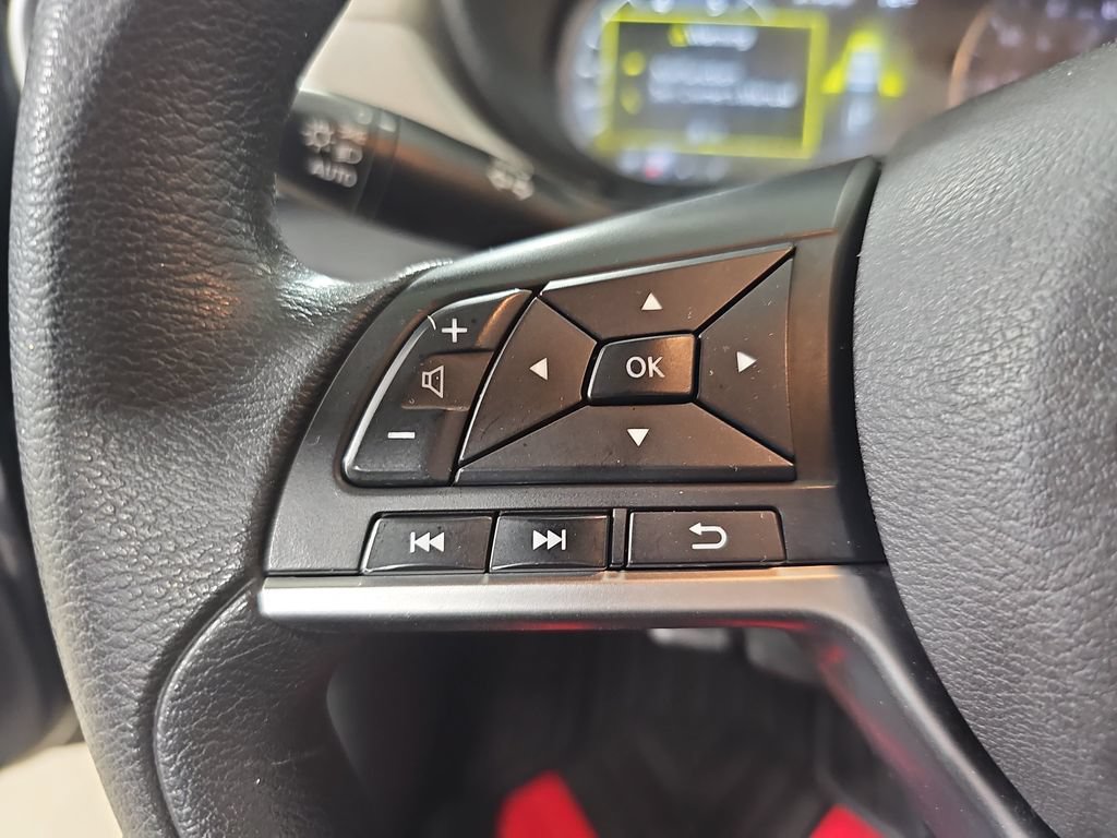 Used 2021 Nissan Versa SV FWD image 19
