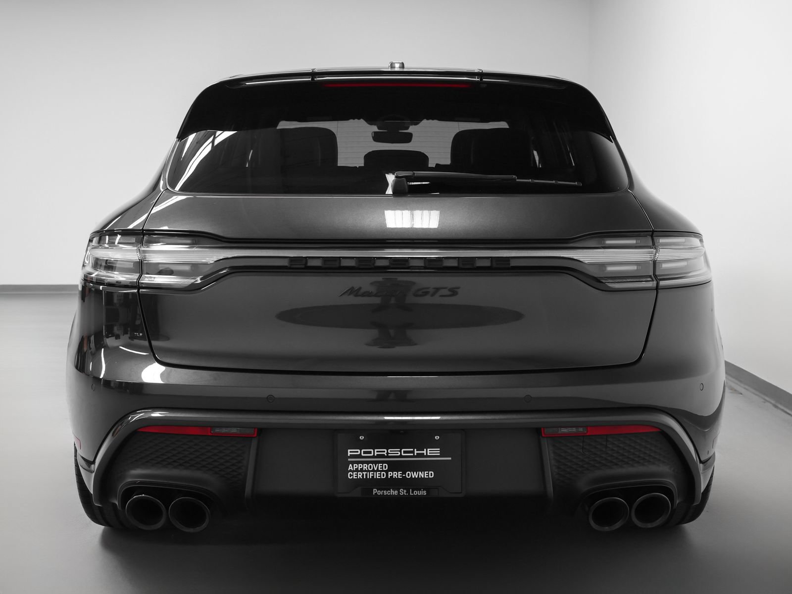 Certified 2024 Porsche Macan GTS w/ Premium Plus Package AWD/4WD image 11