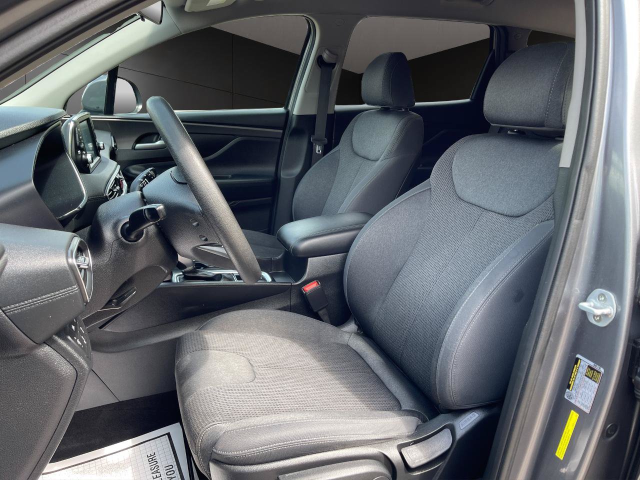 Used 2019 Hyundai Santa Fe SE AWD/4WD image 9