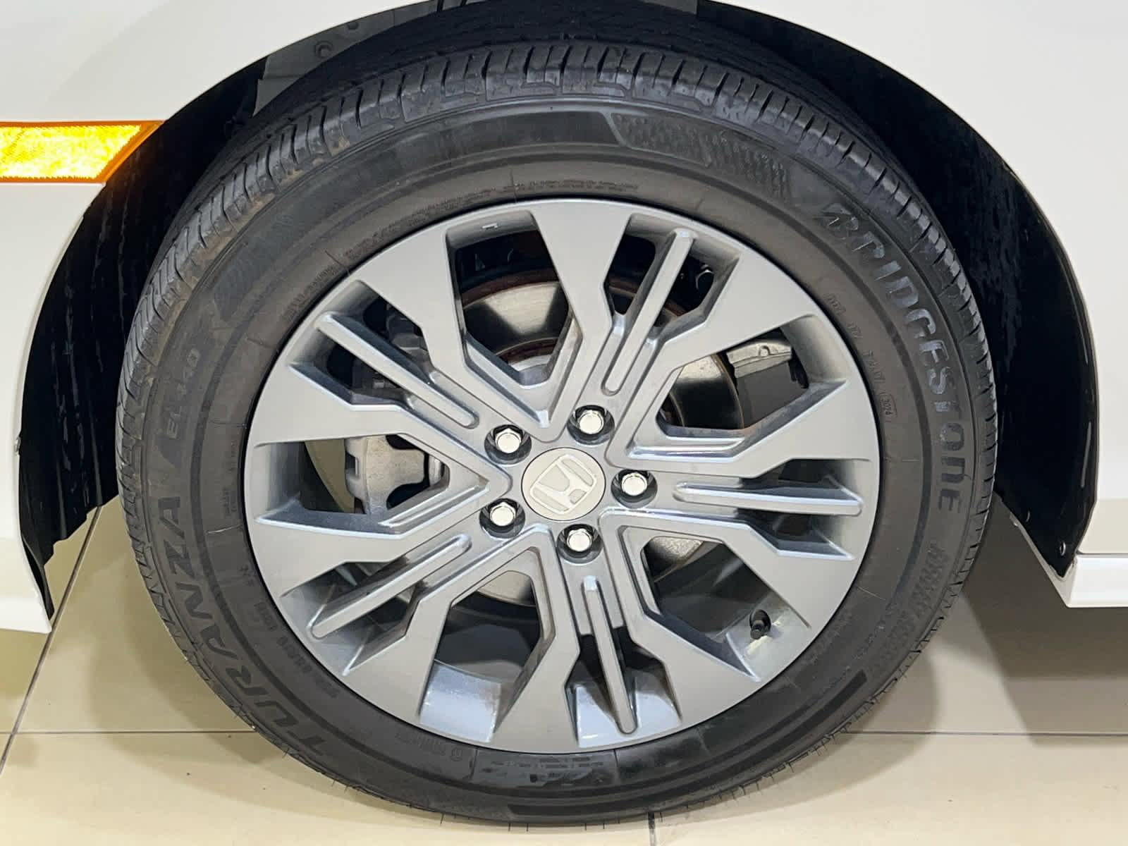 Certified 2025 Honda Odyssey Touring image 7