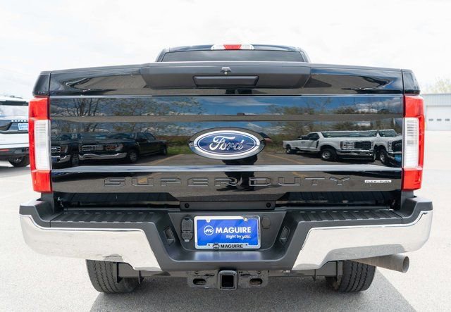 Used 2018 Ford F250 XLT AWD/4WD image 6