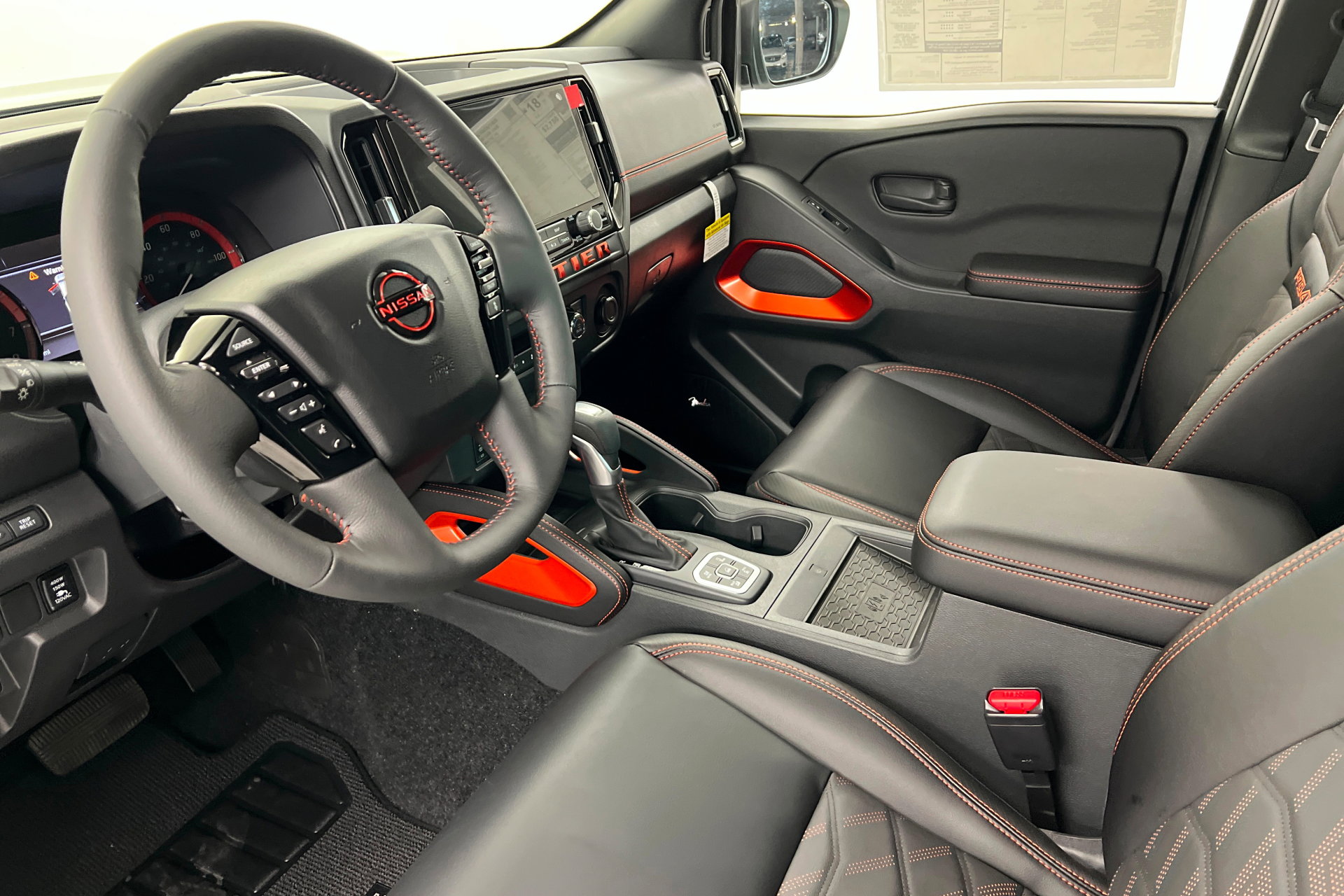 New 2026 Nissan Frontier PRO-4X w/ Pro Premium Package image 15