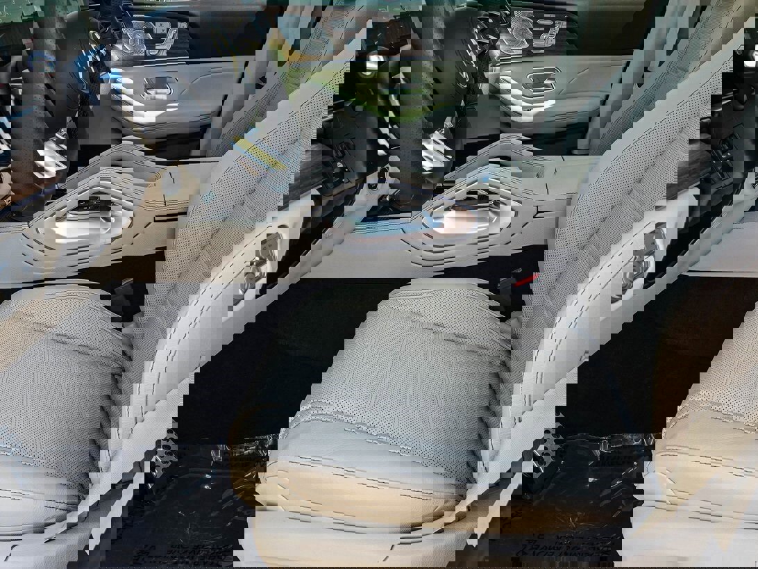 New 2026 Mercedes-Benz GLS 450 4MATIC image 13