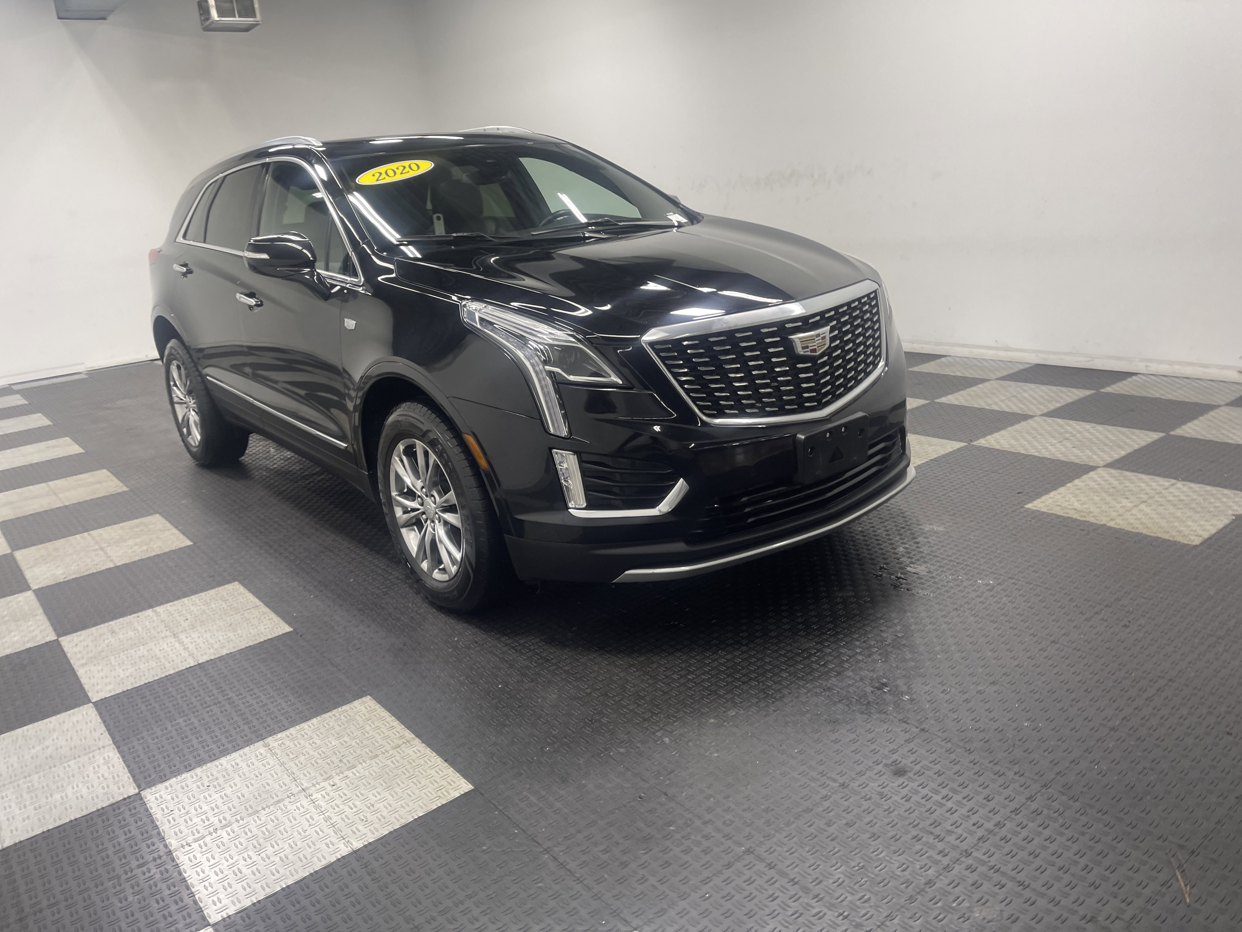 Used 2020 Cadillac XT5 Premium Luxury image 6
