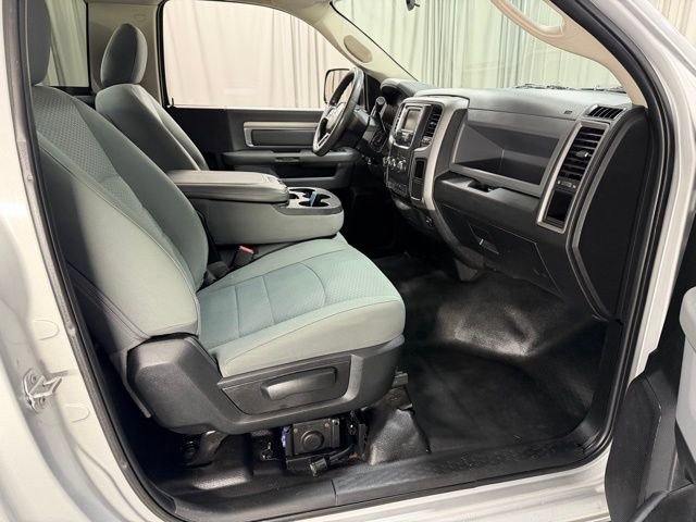 Used 2018 RAM 3500 Tradesman w/ Chrome Appearance Group AWD/4WD image 6