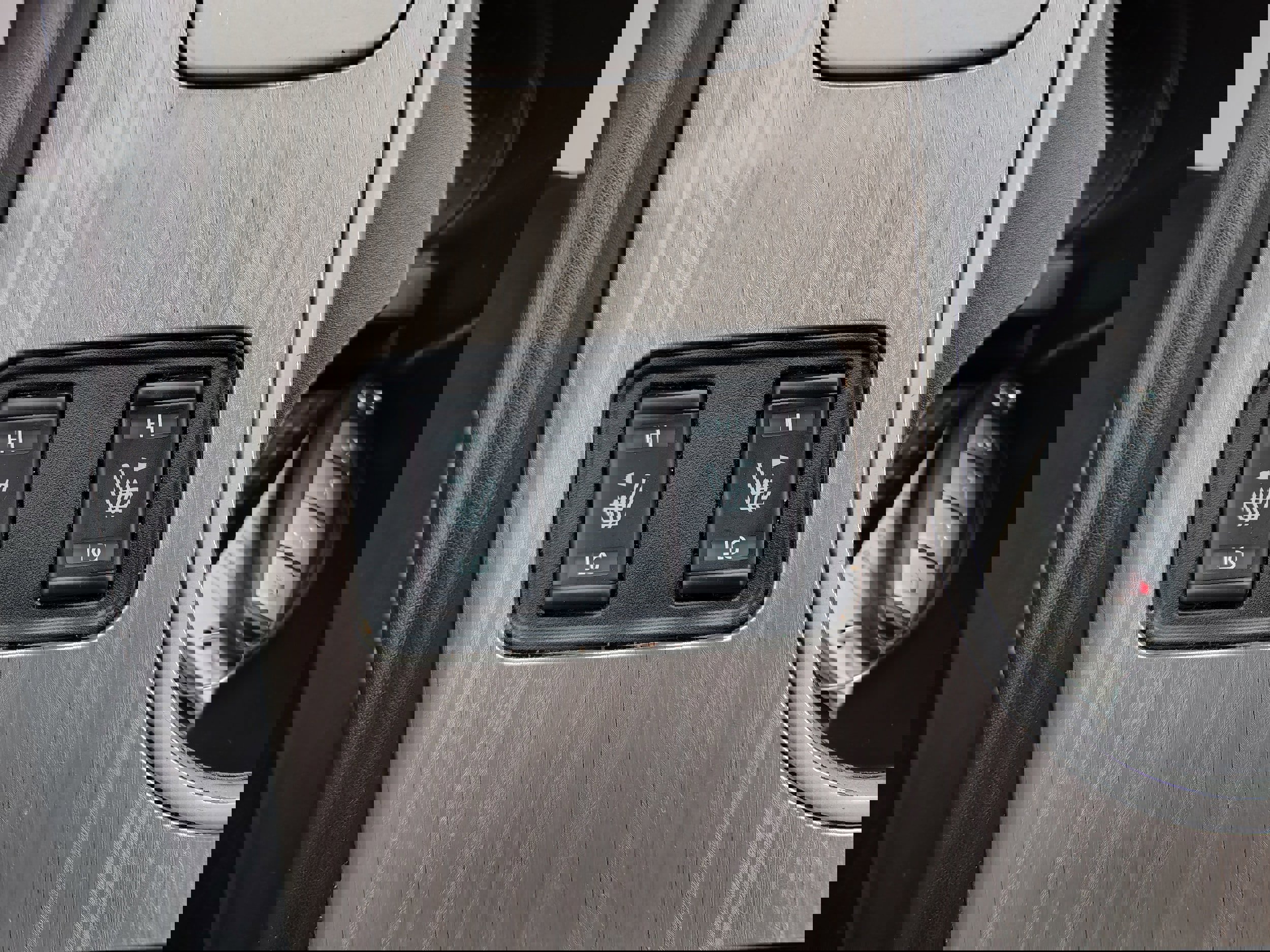 Used 2018 Nissan Murano SV w/ Premium Package image 35