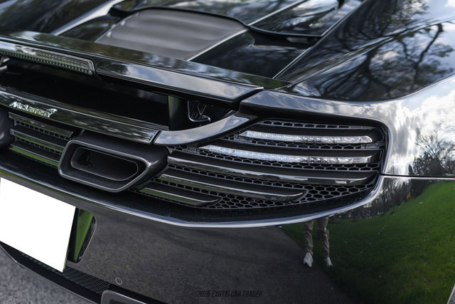 Used 2013 McLaren MP4-12C Spider RWD image 53