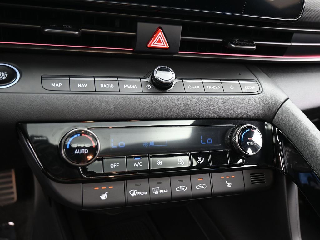 Used 2025 Hyundai Elantra N image 22
