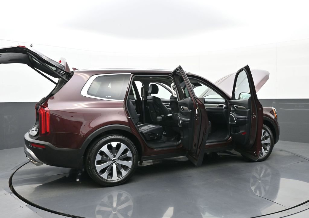 Used 2022 Kia Telluride EX w/ EX Premium Package FWD image 52