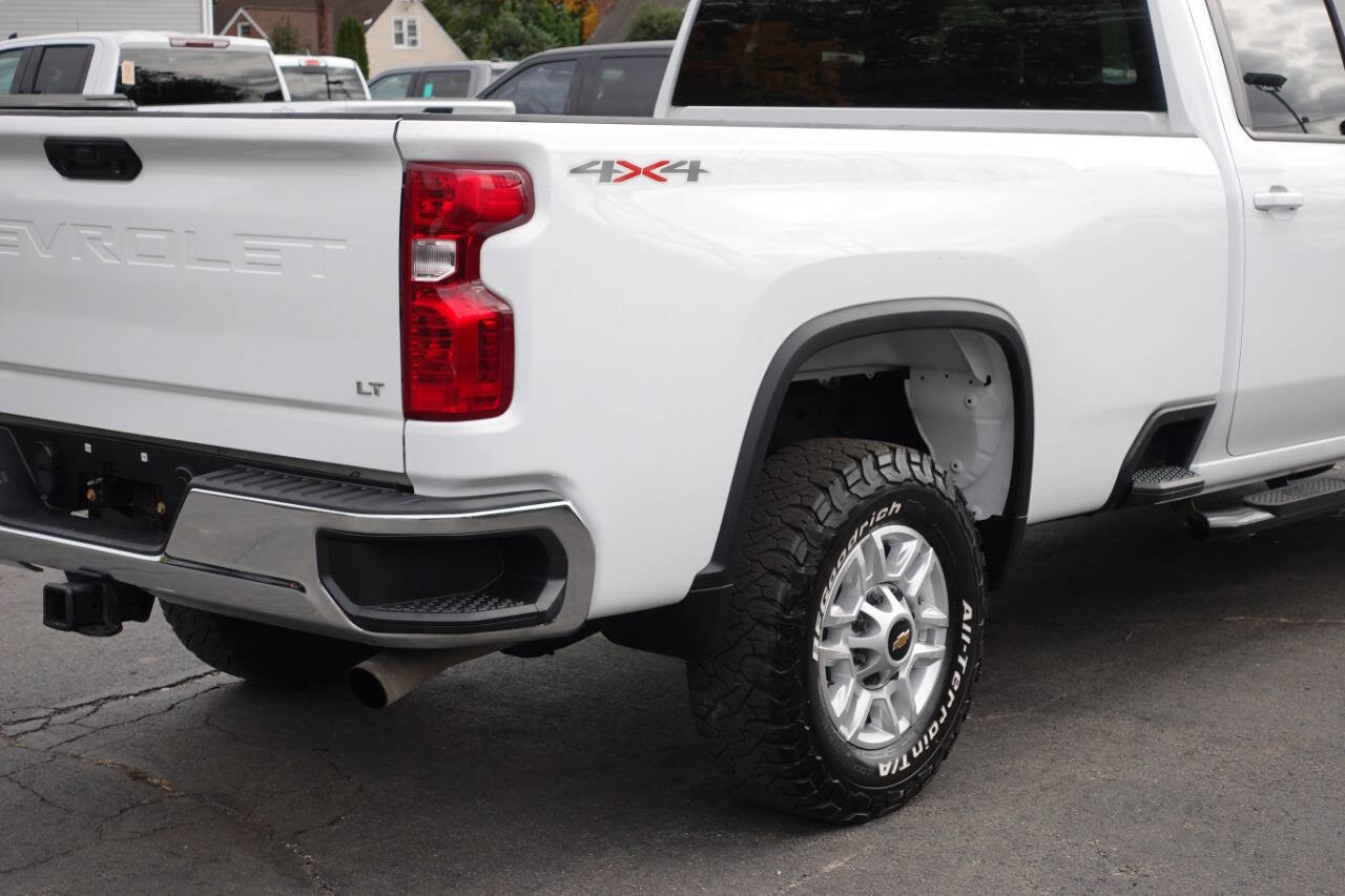 Used 2023 Chevrolet Silverado 2500 LT w/ Snow Plow Prep/Camper Package image 10
