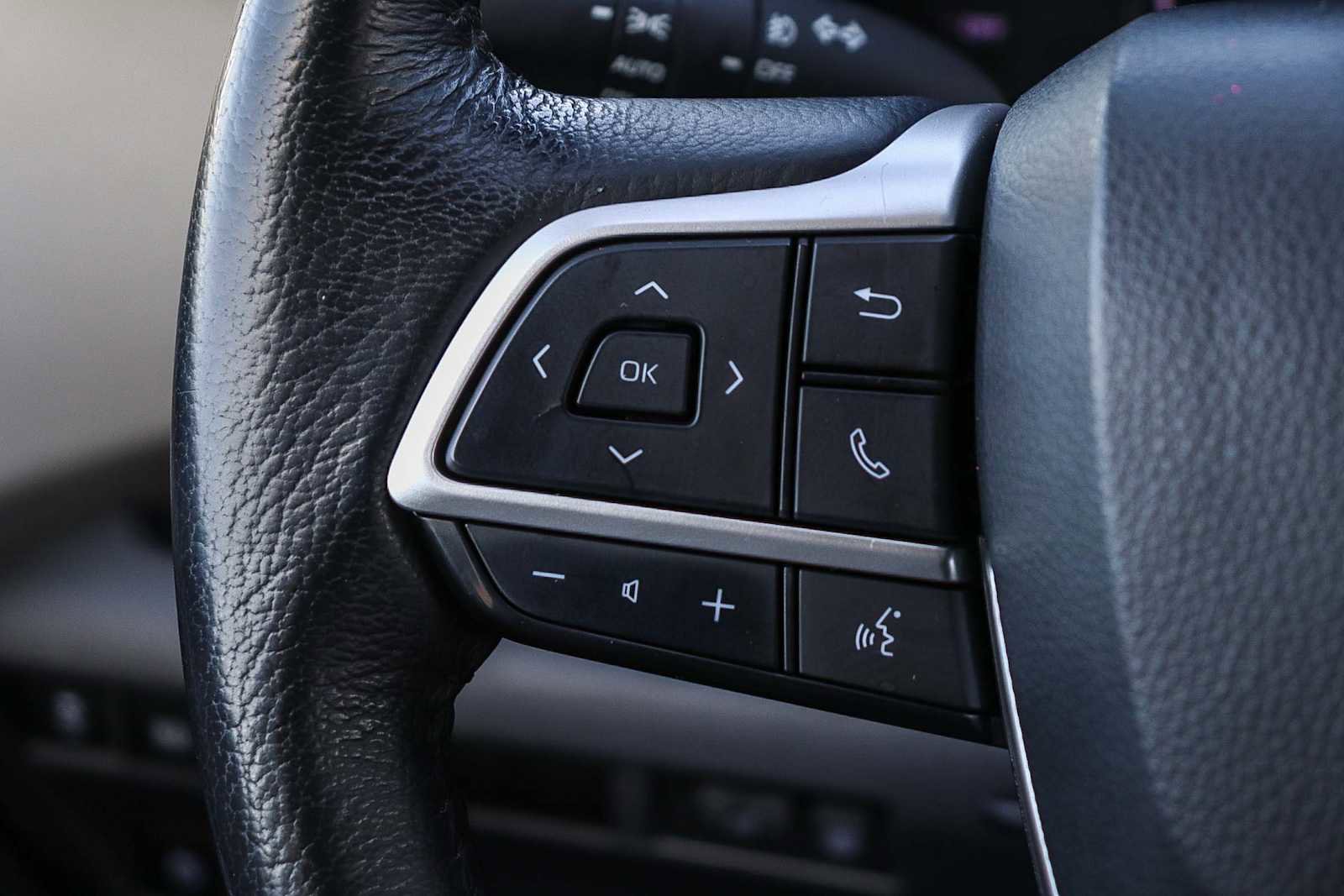 Used 2022 Toyota Sienna XLE image 20