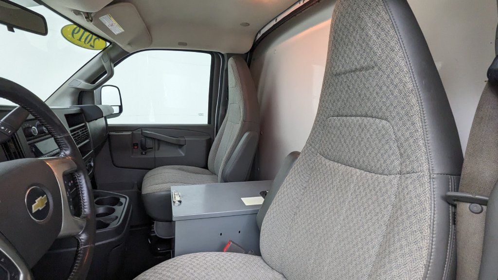 Used 2019 Chevrolet Express 3500 w/ Power Convenience Package RWD image 34