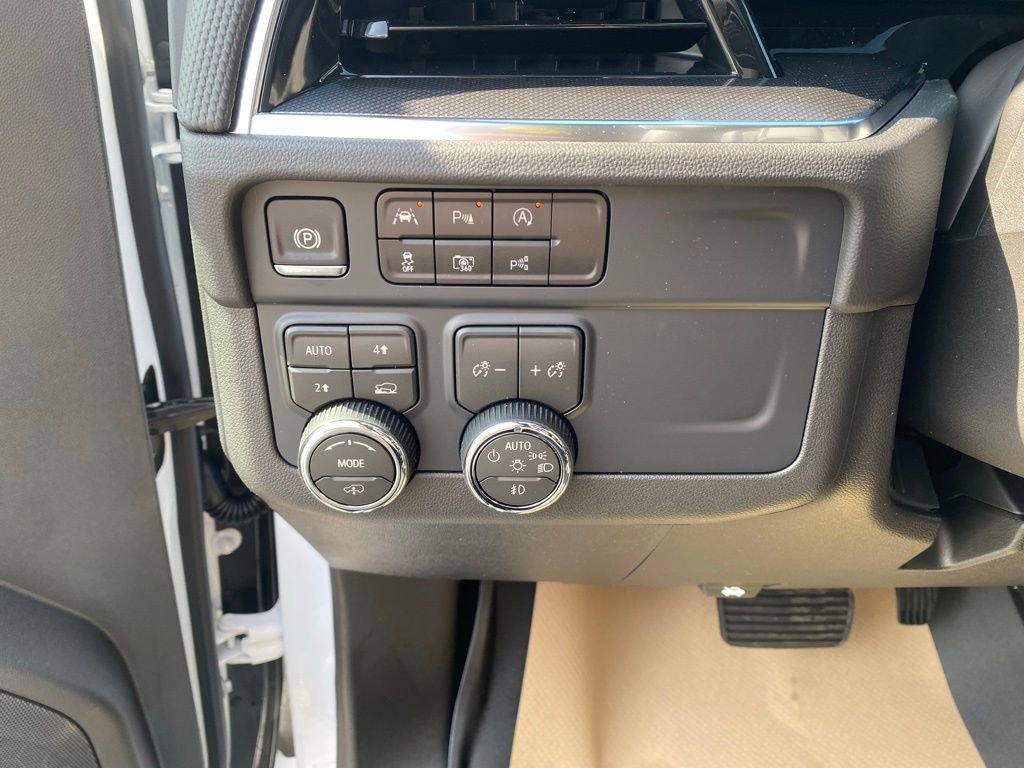 New 2026 Chevrolet Tahoe RST w/ RST Capability Package image 15