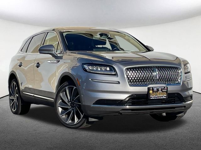 Used 2023 Lincoln Nautilus Reserve w/ Equipment Group 201A image 2
