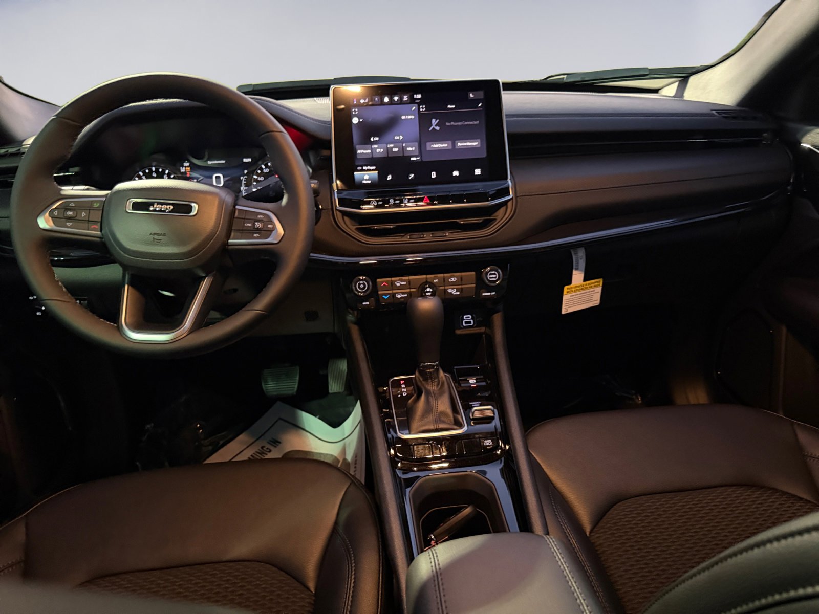 New 2026 Jeep Compass Latitude image 10