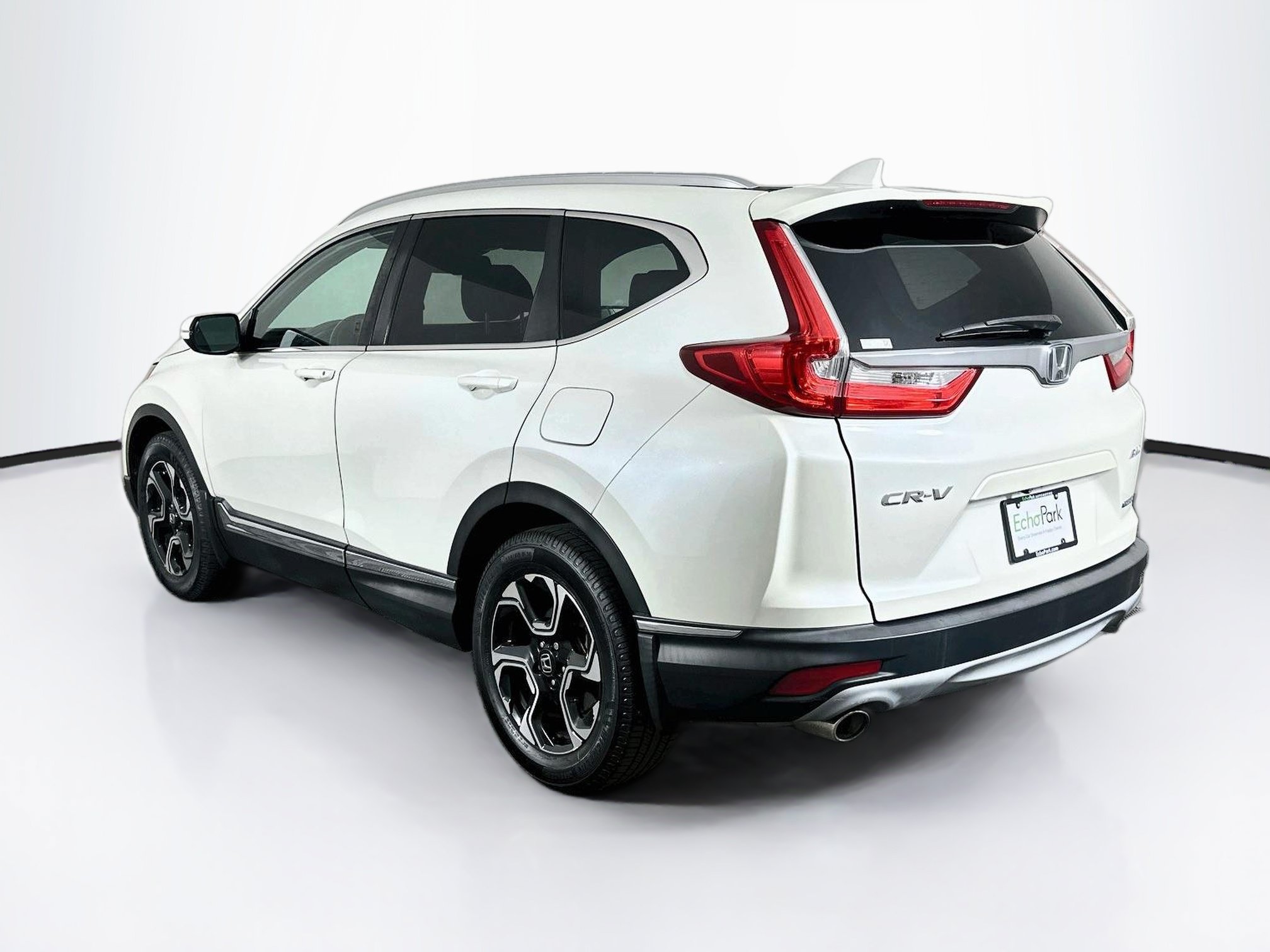 Used 2018 Honda CR-V Touring image 5