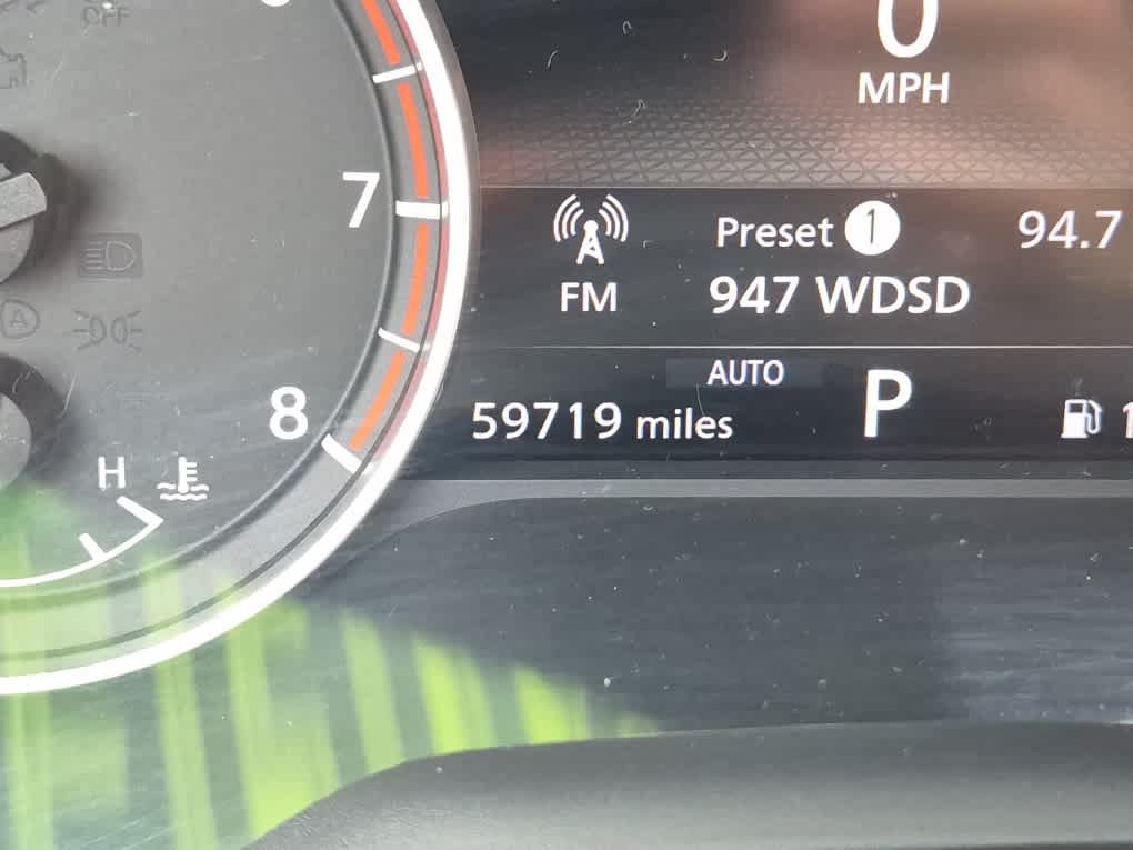 Used 2021 Nissan Rogue SV AWD/4WD image 16