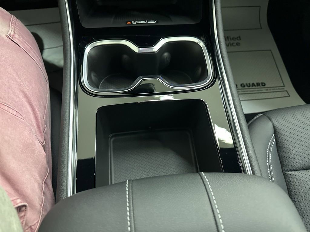 New 2026 Chevrolet Traverse LT w/ Midnight/Sport Edition image 41