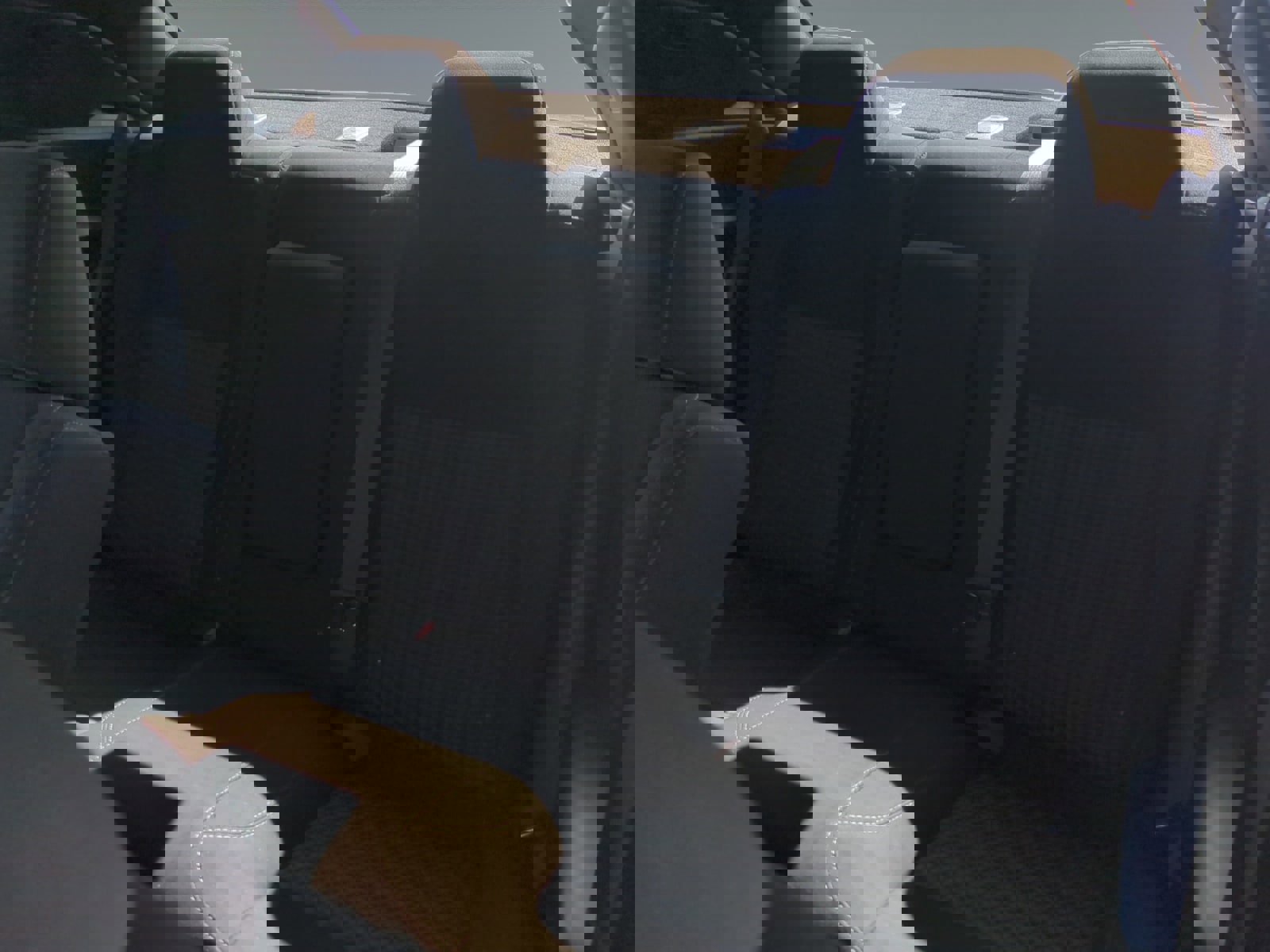 Used 2023 Dodge Challenger SXT image 13