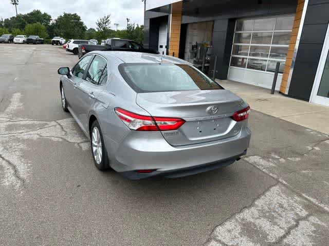 Used 2019 Toyota Camry LE FWD image 19