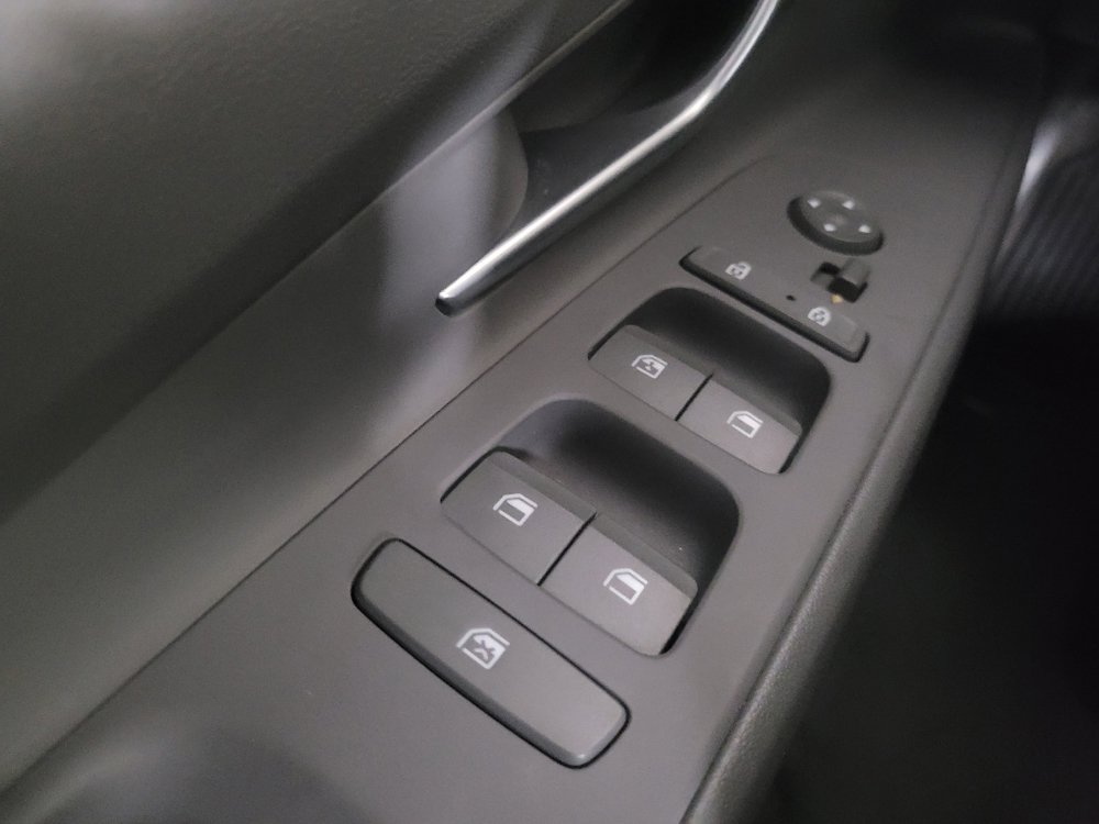 Used 2022 Hyundai Elantra SEL w/ Convenience Package FWD image 27