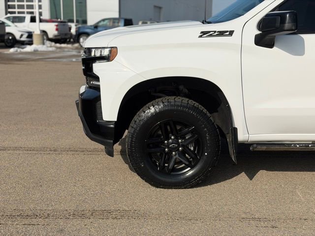 Used 2021 Chevrolet Silverado 1500 LT Trail Boss w/ Convenience Package II image 13