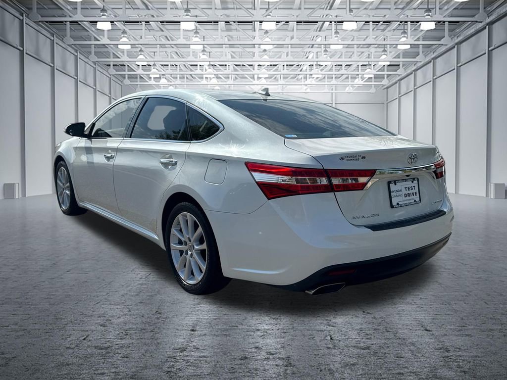 Used 2013 Toyota Avalon Limited image 5