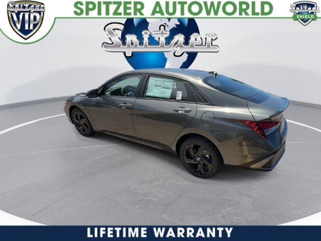 New 2026 Hyundai Elantra Sport FWD image 10
