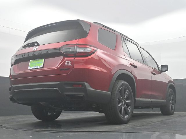 New 2026 Honda Pilot Sport image 32