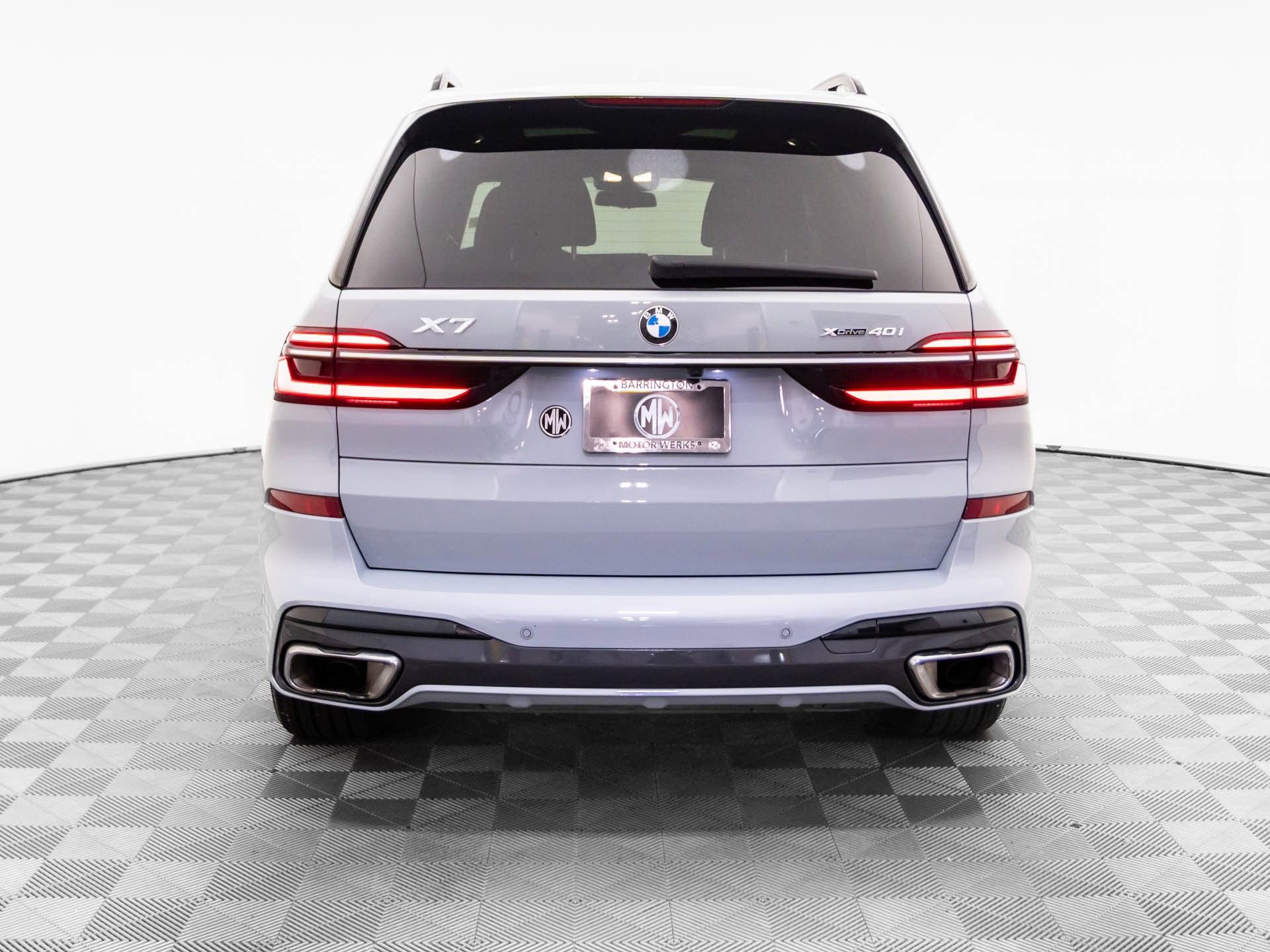Used 2023 BMW X7 xDrive40i w/ M Sport Package image 5