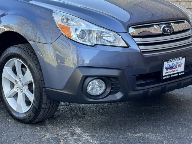 Used 2013 Subaru Outback 2.5i Premium AWD/4WD image 3