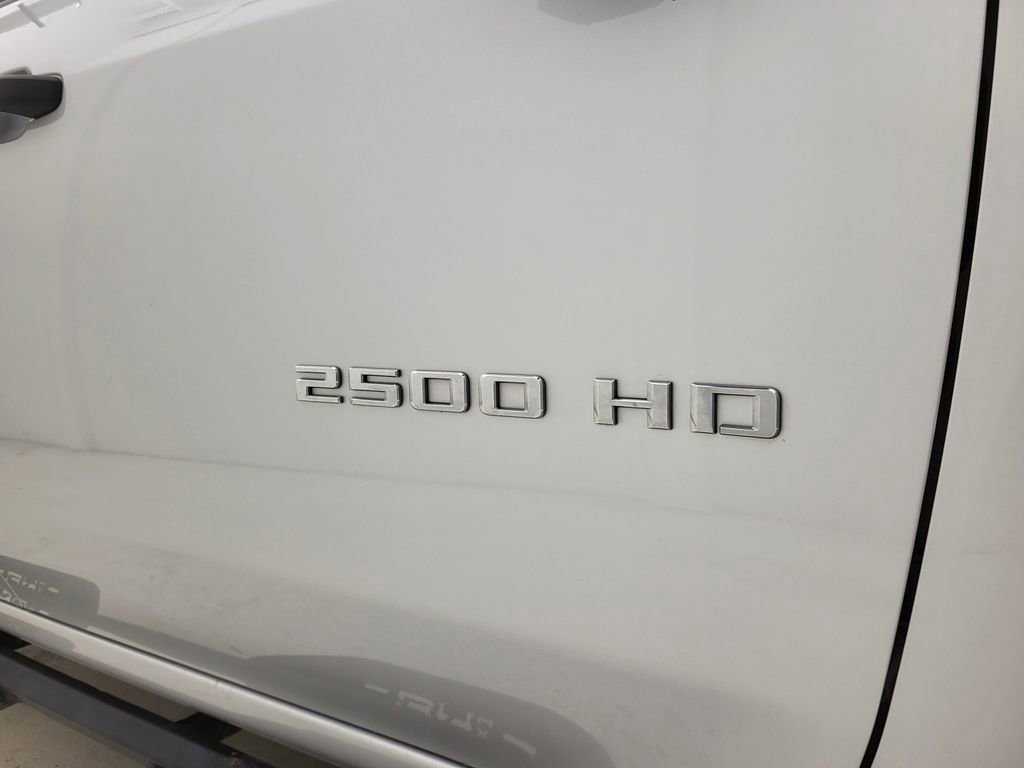 Used 2022 Chevrolet Silverado 2500 Custom image 19