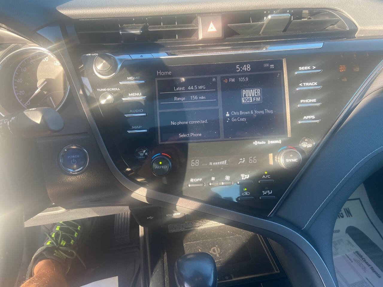 Used 2020 Toyota Camry SE image 29