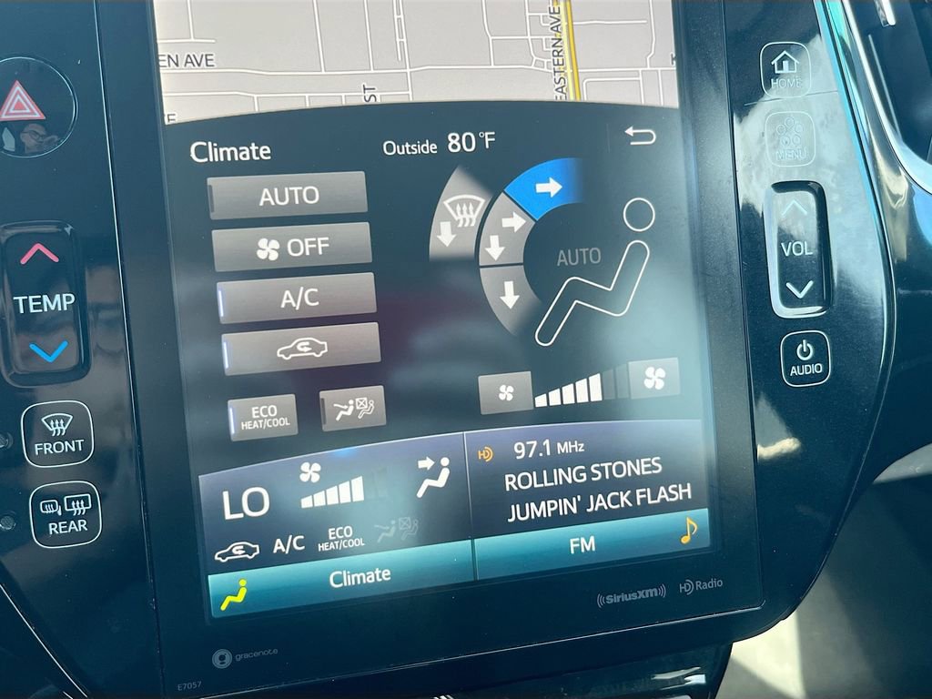 Used 2020 Toyota Prius Prime XLE w/ Carpet Mat Package FWD image 16