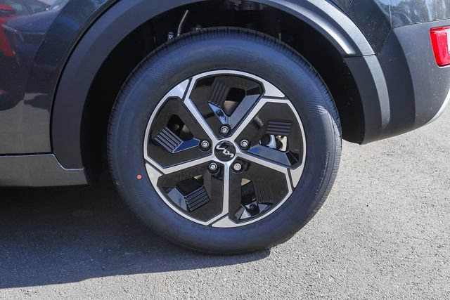 New 2026 Kia Niro LX FWD image 18