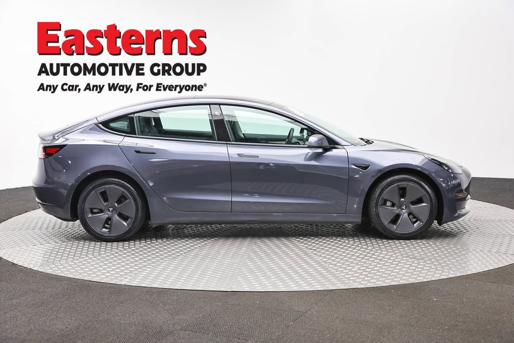 Used 2023 Tesla Model 3 Standard Range RWD image 4