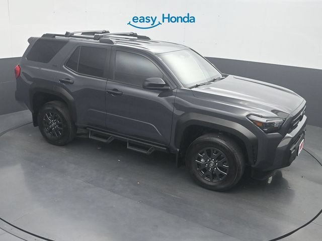 Used 2025 Toyota 4Runner SR5 AWD/4WD image 18